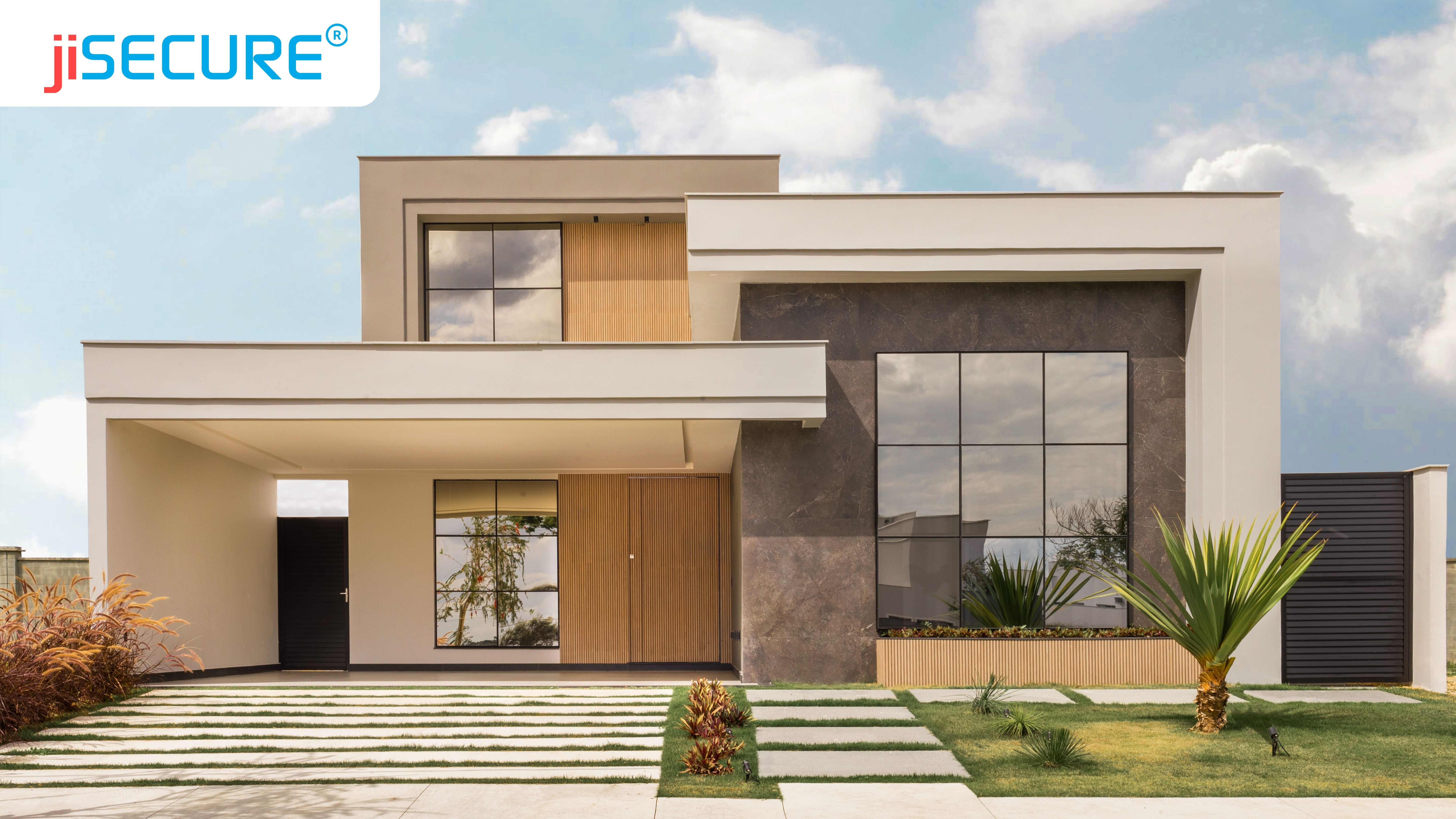 The Benefits of Smart Door Controllers for Your Home’s Security System